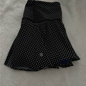 Lululemon Athletica Black and White Mini Fit and Flare Skirt